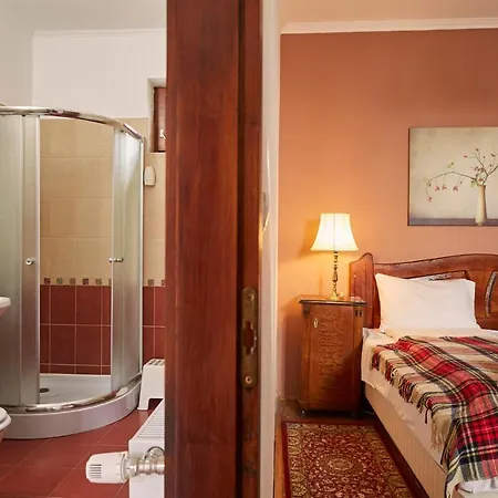 Preselo Pinceszet Es Vendeghaz Bed & Breakfast