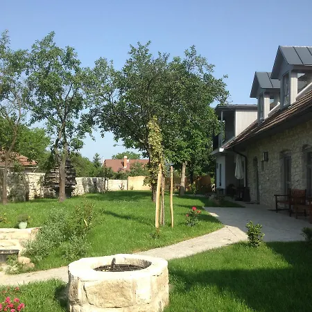 Préselő Pincészet és Bed and breakfast Erdőbénye