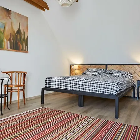 Preselo Pinceszet Es Vendeghaz Frühstückspension 3*